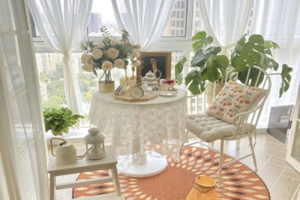 Create a Relaxing Balcony — Where Sunshine, Scenic Views, and Great Food Come Together